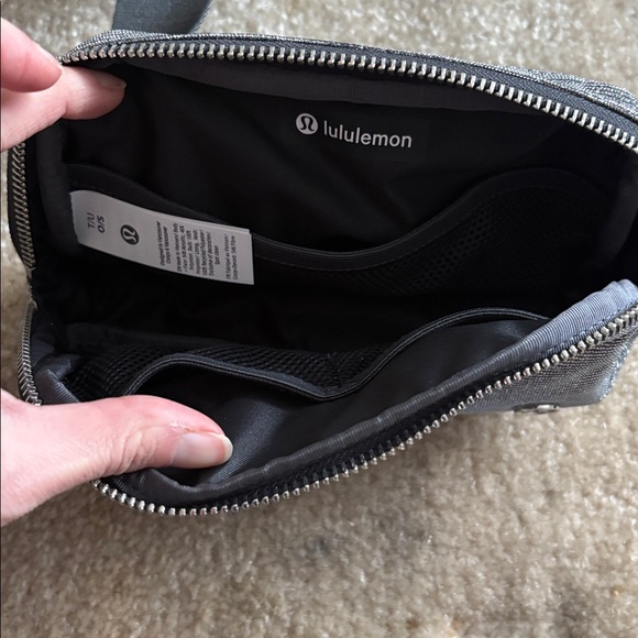 Lululemon Metallic Gray Crossbody Bag - Picture 3 of 4